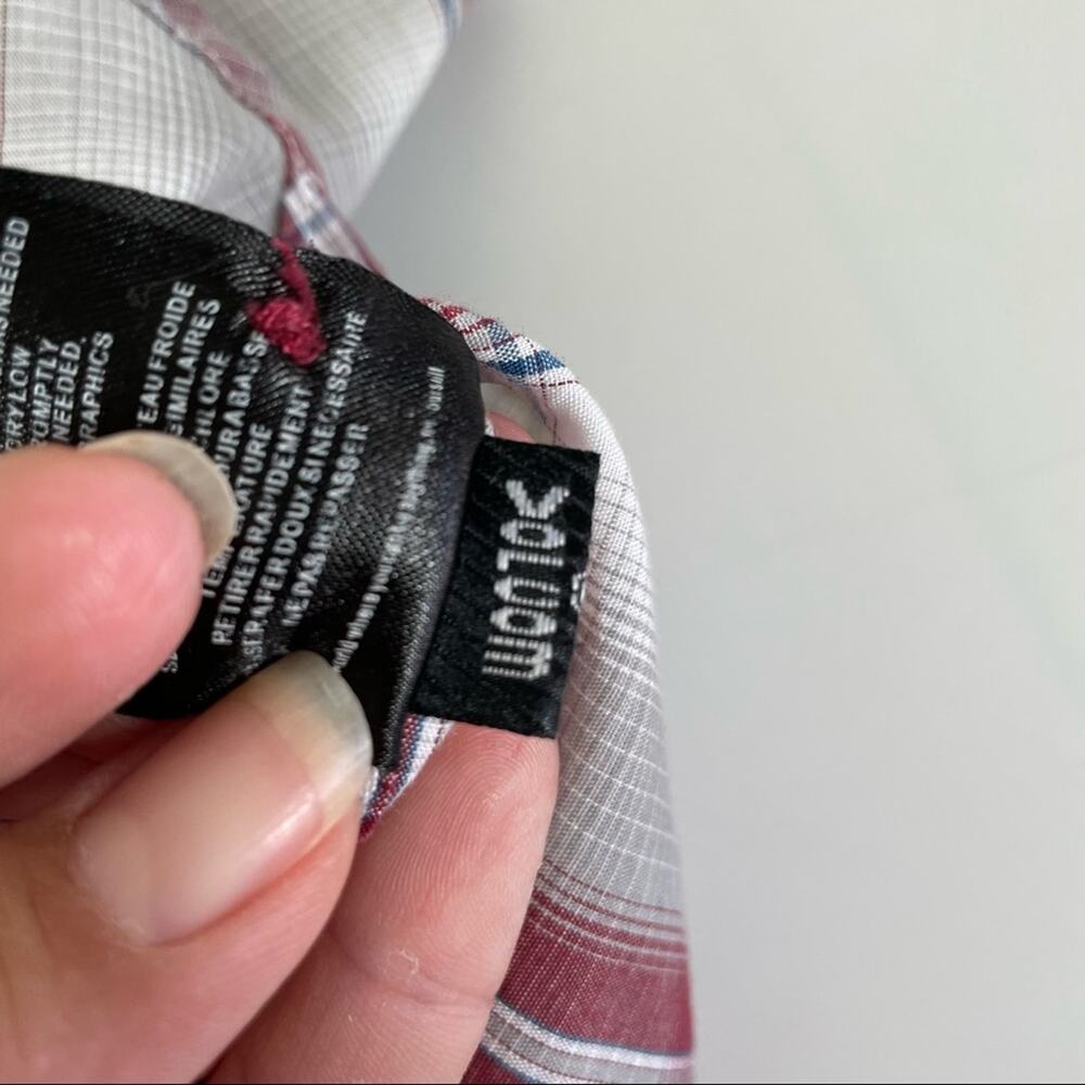 Volcom Plaid Button Down Short Sleeve Size Large - image 5